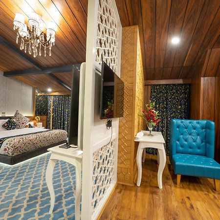 Hotel Snowland, Srinagar Buitenkant foto