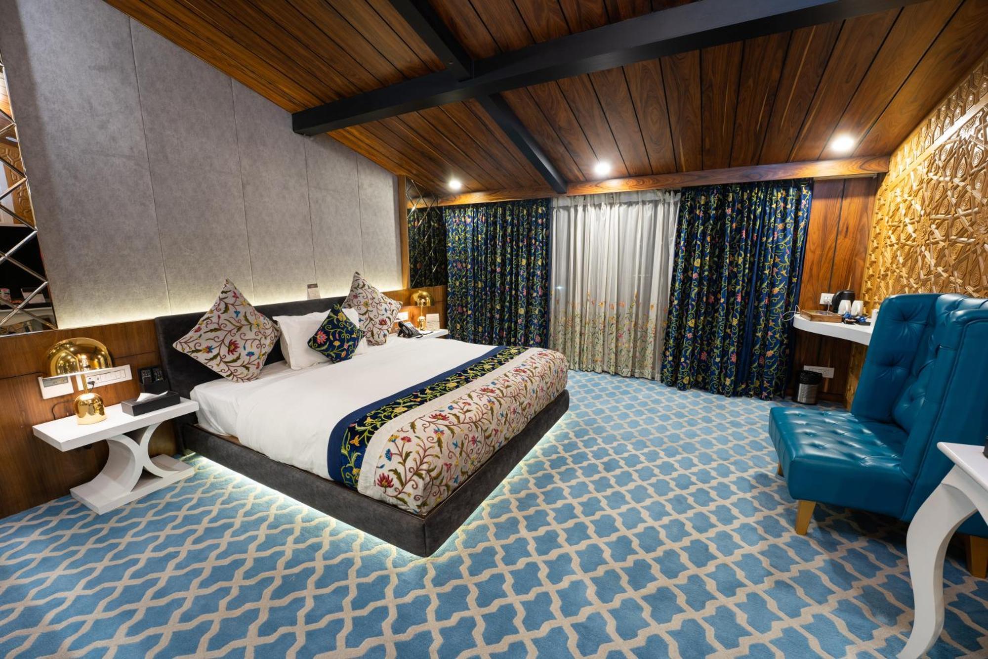 Hotel Snowland, Srinagar Buitenkant foto