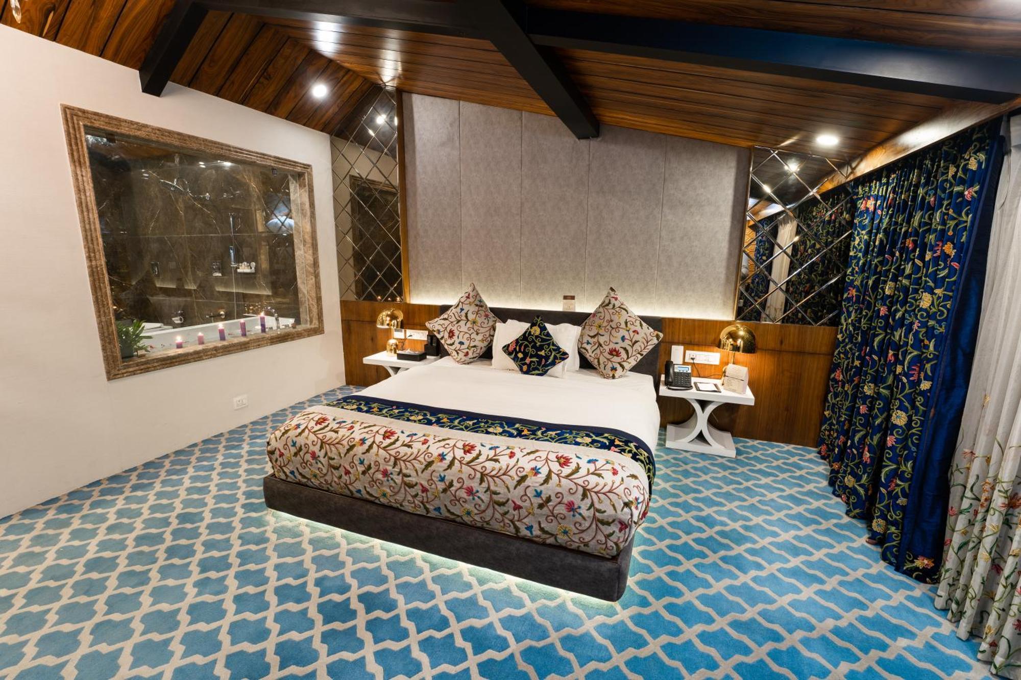 Hotel Snowland, Srinagar Buitenkant foto