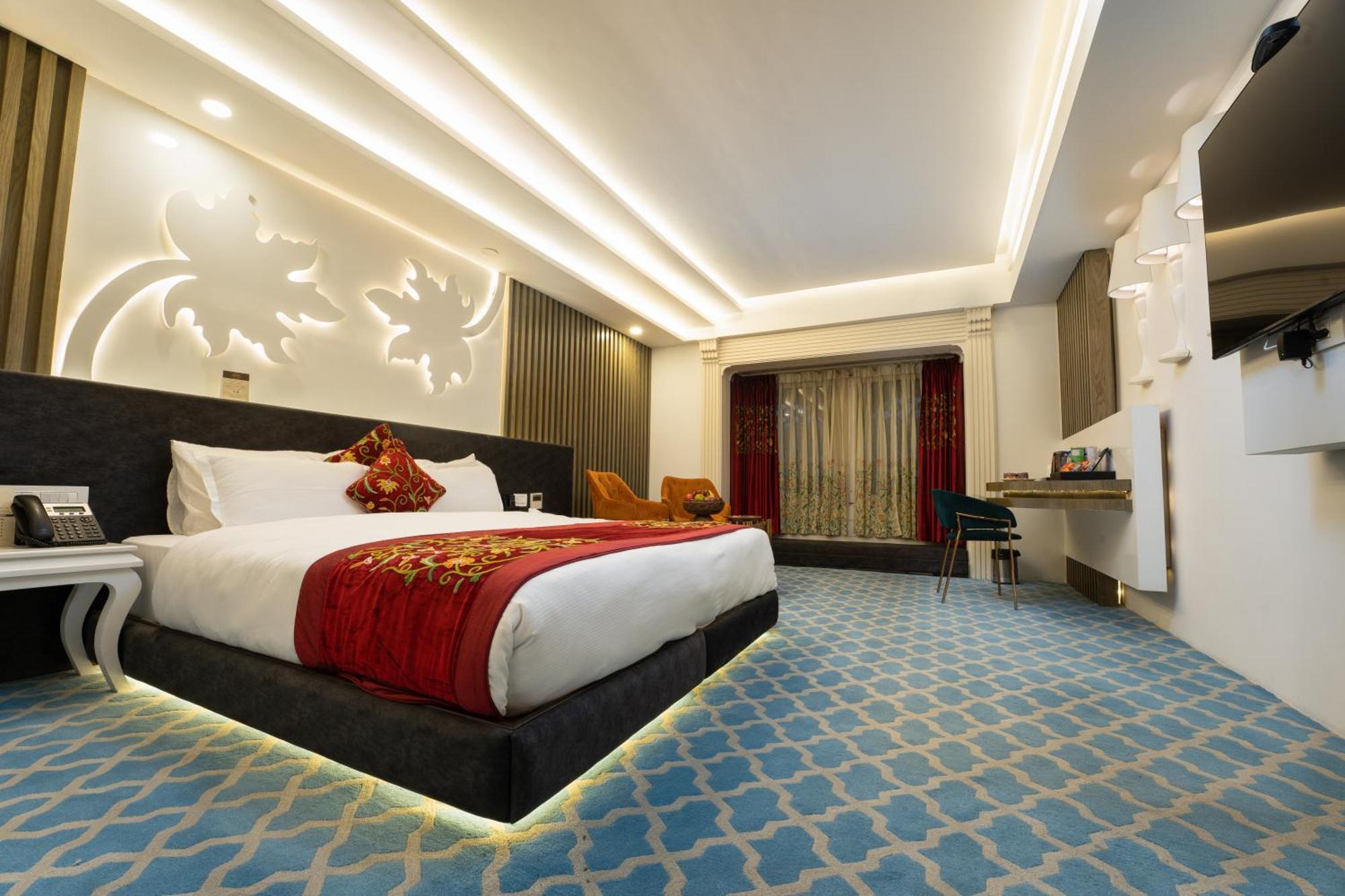Hotel Snowland, Srinagar Buitenkant foto
