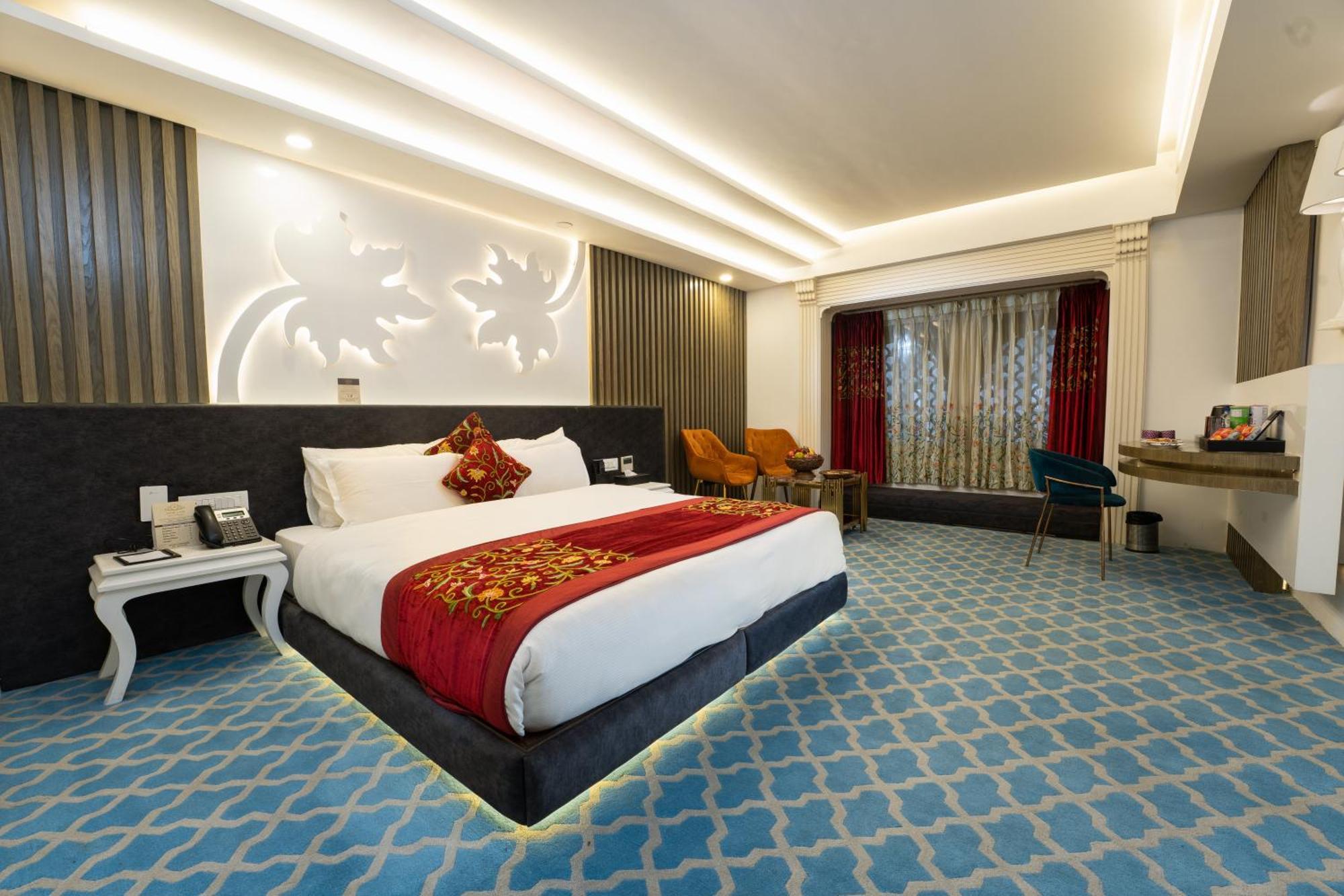 Hotel Snowland, Srinagar Buitenkant foto
