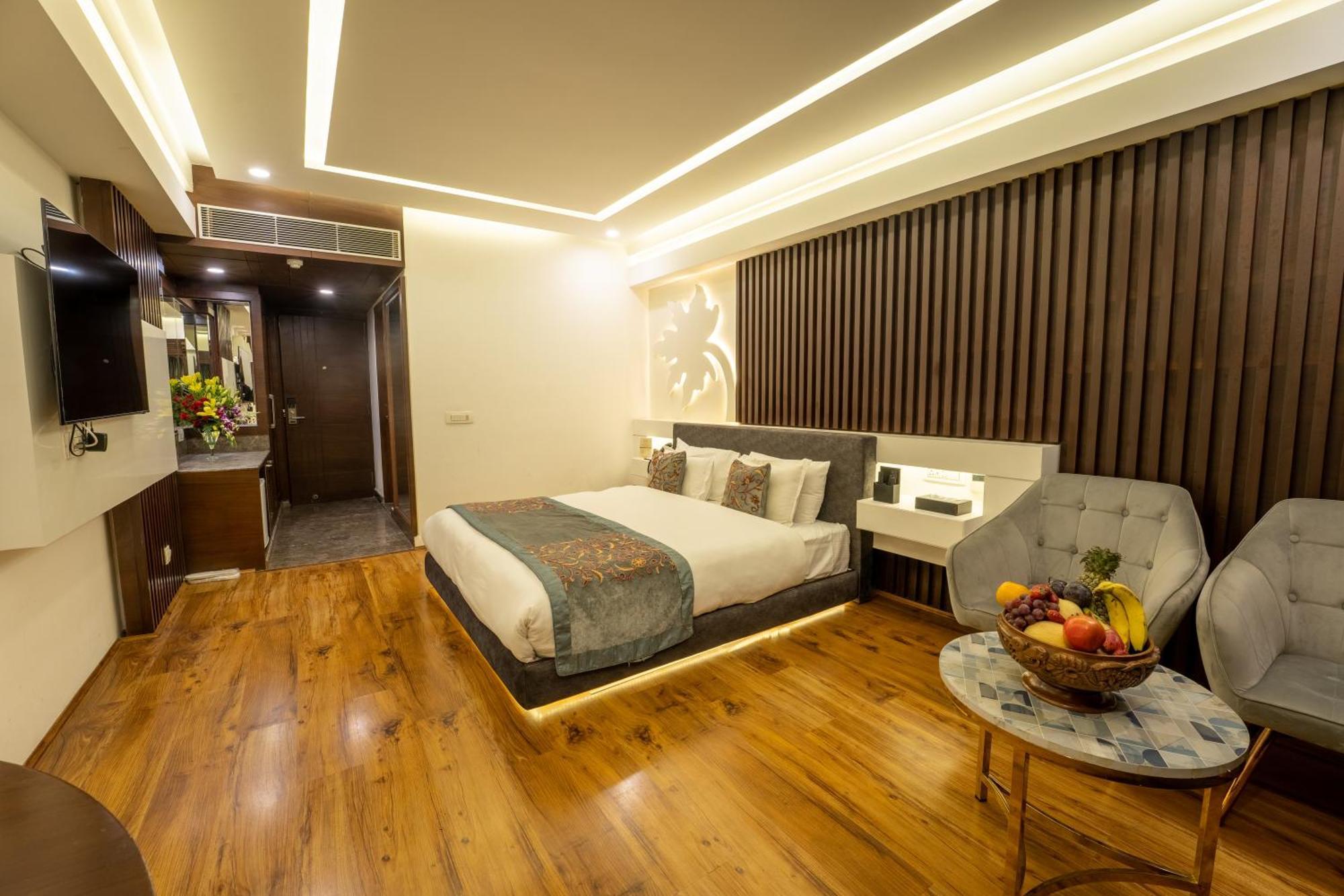 Hotel Snowland, Srinagar Buitenkant foto