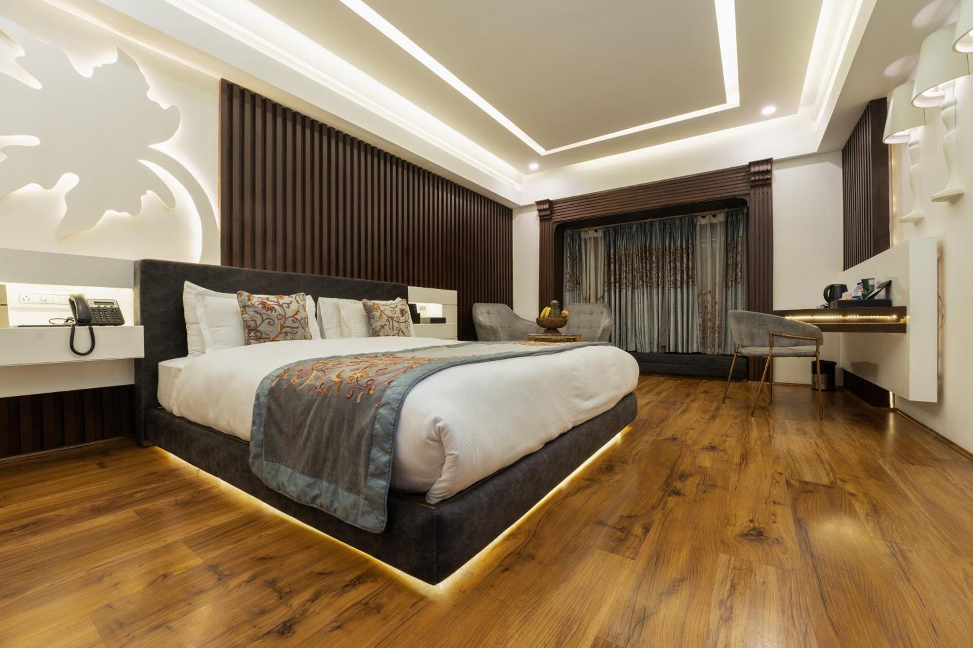 Hotel Snowland, Srinagar Buitenkant foto