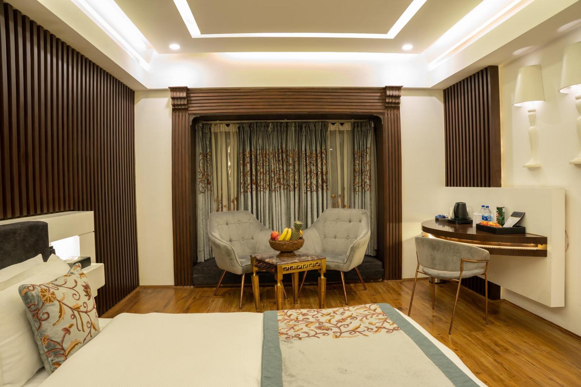 Hotel Snowland, Srinagar Buitenkant foto
